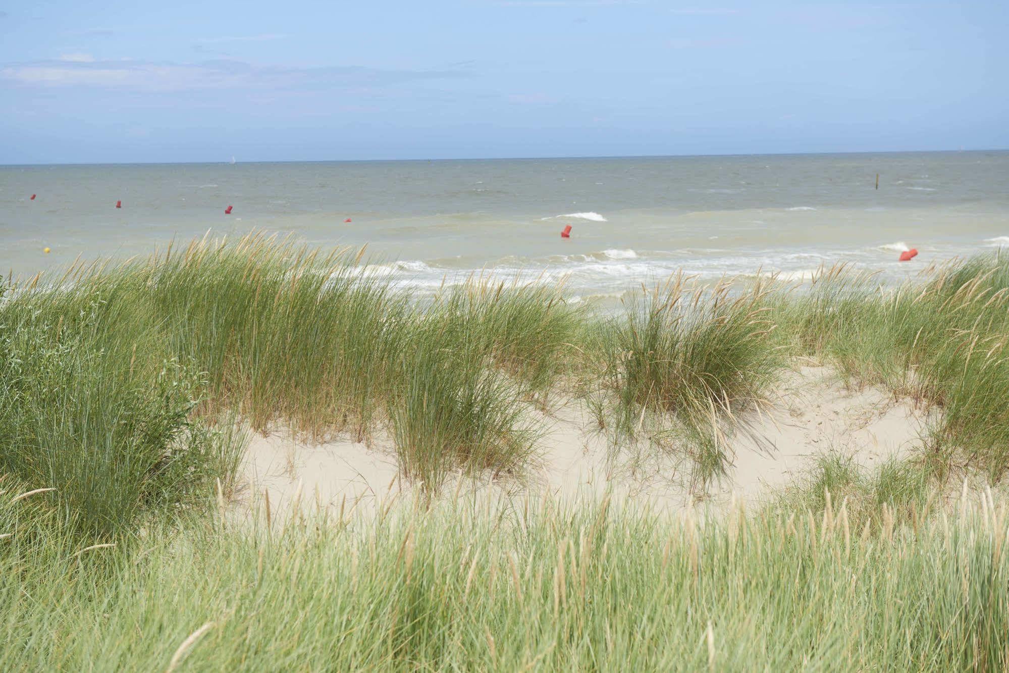 Zeepark Zeewind Hotell Bredene Eksteriør bilde